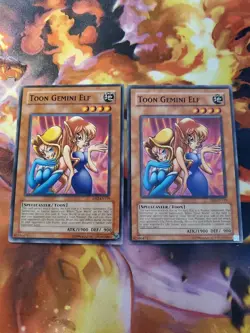 Yugioh - Toon Gemini Elf DB2-EN119 NM Unlimited Common x2 - Image 1