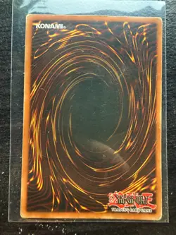 YuGiOh Blue-Eyes White Dragon SDK-001 Starter Deck Kaiba 1st Edition Sun Fade HP - Image 2