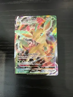 Leafeon VMAX-008/203 SWSH07: Evolving Skies Pokemon Card Grass Type - Image 1