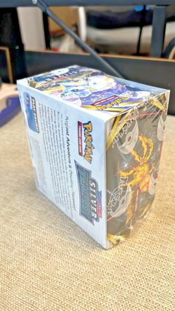 Pokemon Sword & Shield Silver Tempest Booster Box - 36 Cards 820650860911 - Image 2