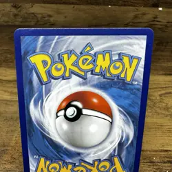 2021 Pokemon TCG Celebrations Umbreon Gold Star NM - Image 5