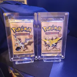 2 Sealed Pokemon Fossil 1st Edition Booster - Image 1