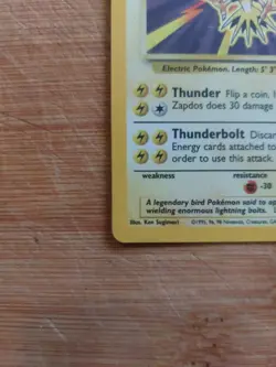 Zapdos Original Base Set Holo Rare 16/102 Pokemon Card WOTC - Image 2