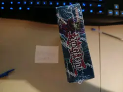 YU-GI-OH! The Legend of Blue-Eyes White Dragon 25th Anniversary Booster Box - Image 3