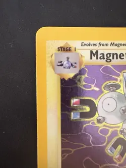 Pokemon Vintage Holo Magneton Fossil 11/62 WotC 1999 - Image 3