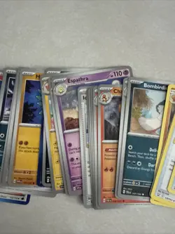 Pokemon TCG Cards Bulk Lot of Approx. 900 Cards - Common UnCommon - Image 4