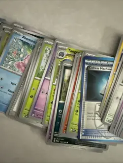 Pokemon TCG Cards Bulk Lot of Approx. 900 Cards - Common UnCommon - Image 5