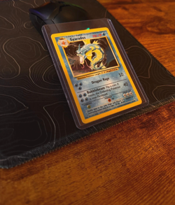 Pokemon TCG Gyarados 006/102 Base Set Holo HP - Image 1