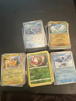 500 Card Lot Pokemon C/UC Reverse Holo From sword & Shield / SV Era - Image 1