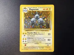 Pokemon TCG Magneton Base Set Holo Unlimited Rare Card 9/102 - Image 1