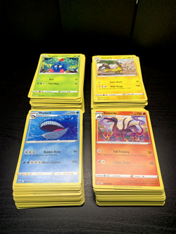 NEARLY COMPLETE set of Crown Zenith, 200 cards non holo - Image 1