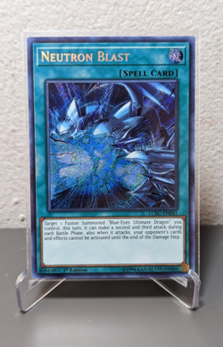 Neutron Blast LCKC-EN041 YuGiOh! TCG Secret Rare 1st Edition - NM - Image 1