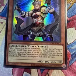 Yugioh Protector With Eyes Of Blue LCKC-EN013 Ultra Rare - Image 3