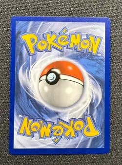 Pokemon Mew v 2021 SWSH Fusion Strike Alt Full Art Ultra Rare Card #251/264 - Image 2