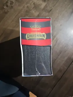 lost origin pokemon center etb - Image 2