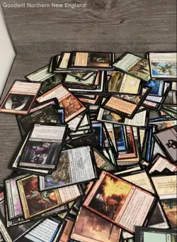 2.5LB Magic the Gathering TCG CCG WOTC Miscellaneous Card Lot - Image 2