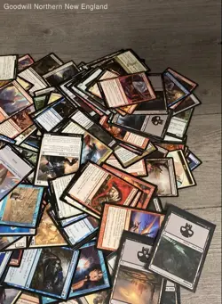 2.5LB Magic the Gathering TCG CCG WOTC Miscellaneous Card Lot - Image 4