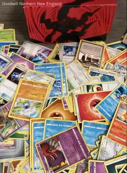 2.5LB Lot of Miscellaneous Pokemon Cards TCG CCG in Collectible Box - Image 3