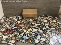 2.5LB Lot of Magic the Gathering TCG CCG WOTC Assorted Cards - Image 1