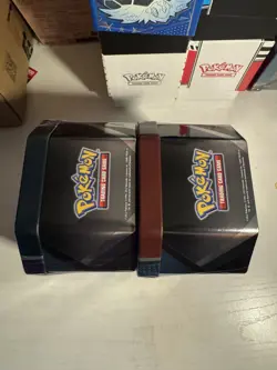 2 Pokemon V Heroes Tins Umbreon and Espeon SEALED New POKEMON - Image 5