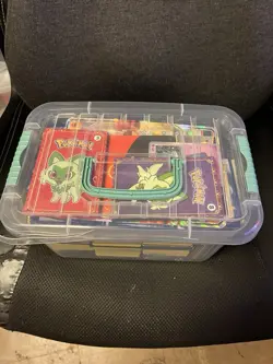 Bulk Lot of Pokemon Cards 9lbs - Image 2