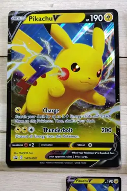 Pikachu V CHRISTMAS JUMBO & std size Promos SWSH198 & SWSH061 Holo 🔥 Pokemon 🔥 - Image 2