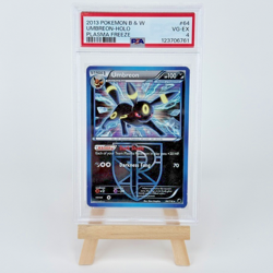 2013 POKEMON BLACK & WHITE PLASMA FREEZE #64 UMBREON-HOLO PSA 4 - Image 1