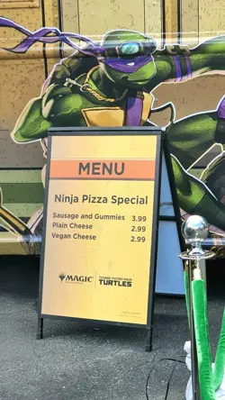 2025 NYCC MTG X TEENAGE MUTANT NINJA TURTLES PROMO CARD - Image 3