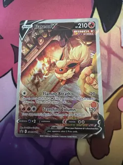 Flareon V SWSH179 SWSH: Sword & Shield Promo Cards Holo - Image 1
