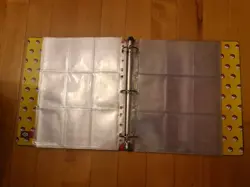 Pokemon Card Folder Vintage 1999 Official TCG Ring Binder & 25 Card Pockets - Image 5