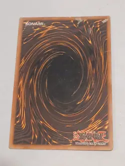 Blue-Eyes White Dragon SKE-001 Starter Deck: 1st Edition 89631139 - Image 2
