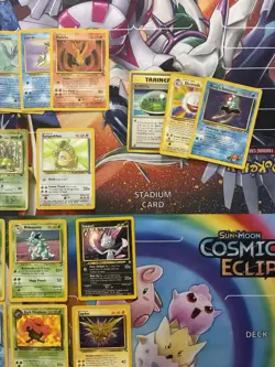 Vintage Pokemon Card Lot WOTC Holo Fire First Edition Shadowless Etc Articuno - Image 4