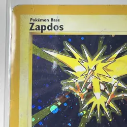 Pokemon Zapdos 16/102 Holo Italian 1st Edition Base Set Sleeve + Topper - Image 2