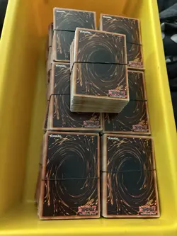 Yu-Gi-Oh! 2000 Card Bulk Lot 100+ Holos - Image 1