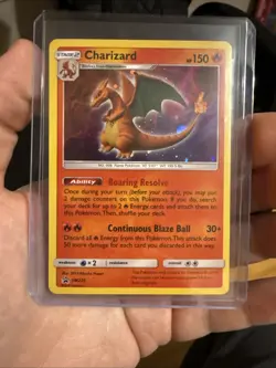 Pokemon 2019 Collector Chest Charizard HOLO Promo Card SM226 NM - Image 1