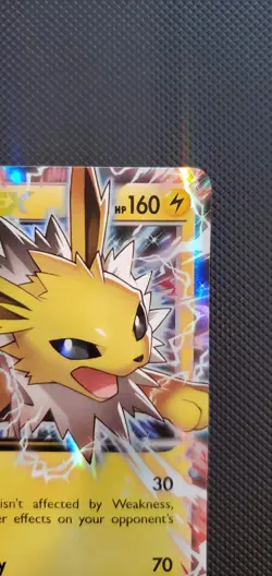 Pokemon TCG Jolteon EX Holo Rare Card 28/83 XY Generations LP 28/83 - Image 3