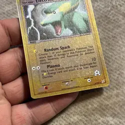 Team Aqua’s Electrike 27/95 Reverse Holo Pokemon Card Lightly Played - Image 2
