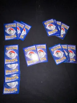 Pokemon Cards Lot Shadowless, 1st Ed Fossil/Jungle..(Non Holo) No Duplicates - Image 3