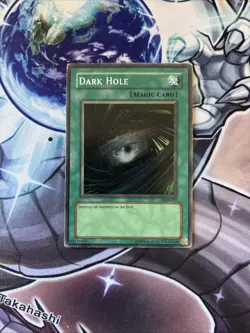 (59) Yu-Gi-Oh! - Dark Hole - LOB-052 - Super Rare Unlimited HP - Image 1