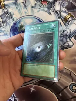 (59) Yu-Gi-Oh! - Dark Hole - LOB-052 - Super Rare Unlimited HP - Image 2