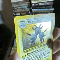 Magneton 9/102 Pokemon Base Set Holo Rare WOTC Vintage Card English MP Unlimited - Image 5