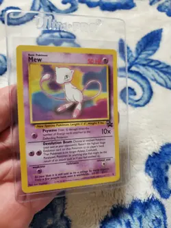 LP Pokemon Card - Mew #8 WoTC Black Star Promo - Image 1