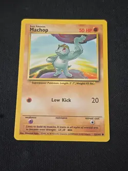 Machop 052/102 Base Set Regular WOTC Vintage Pokemon TCG Moderate Played - Image 1