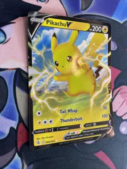 Pikachu V 86/264 - Pokemon TCG Sword & Shield Fusion Strike 2021 Ultra Rare NM - Image 3