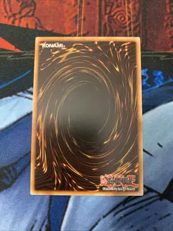 Blue-Eyes White Dragon LCKC-EN001 (Version 3) Alt Art Yugioh Ultra Rare NM - Image 2