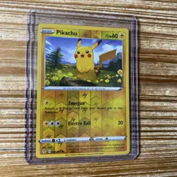 Pokemon TCG Card Pikachu 049/203 Evolving Skies 2021 Reverse Holo NM-Mint - Image 1