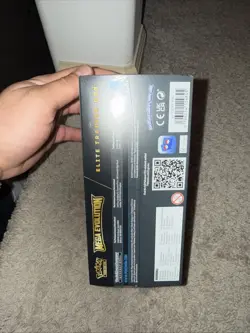 POKEMON TCG MEGA EVOLUTION ETB ELITE TRAINER BOX (LUCARIO) NEW SEALED FACTORY - Image 4