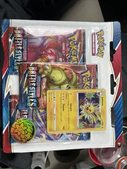 Pokemon TCG: Sword & Shield Battle Styles Blister Pack with 3 Booster Packs 820650808227 - Image 1