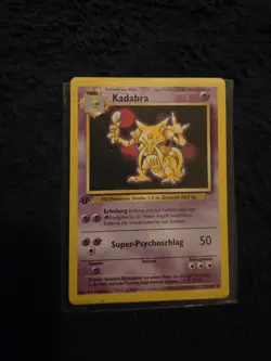 Pokemon TCG Kadabra 1st Edition Base Set, Card 032/102 - Image 1