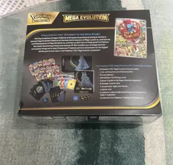 Pokemon TCG Mega Evolution Lucario Elite Trainer Box ETB - Image 2